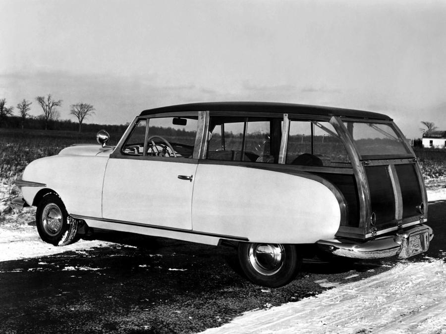  Playboy Station Wagon 1949 года  (фото 3 из 3)